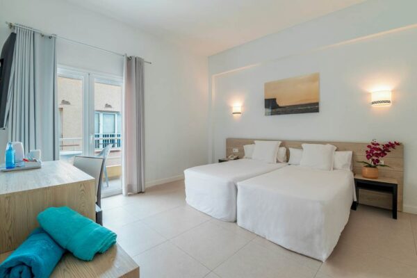 5 NIGHTS IN TENERIFE FOR 2 PEOPLE - Image 10