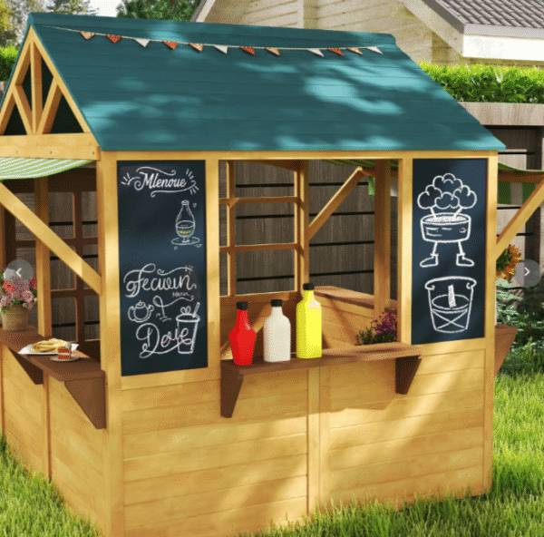 WOODEN PLAYHOUSE - Image 3